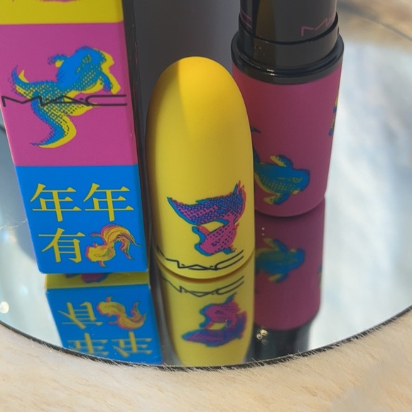 MAC Moon Masterpiece Powder Kiss Lipstick Playing Koi (vibrant coral orange) - Picture 3 of 7